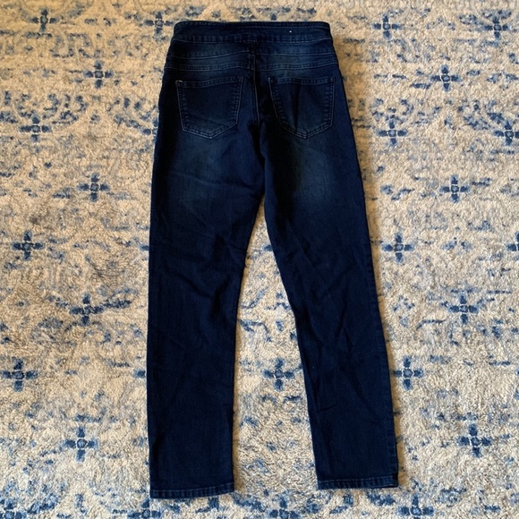 Dark Wash Rue 21 Skinny Jeans - Picture 5 of 9